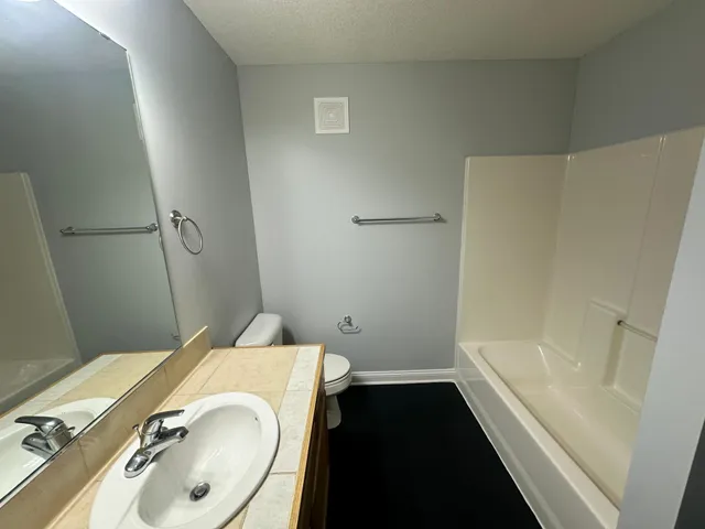 $274,900 | 21213 Morgan Drive North, Forest Lake, MN 55025