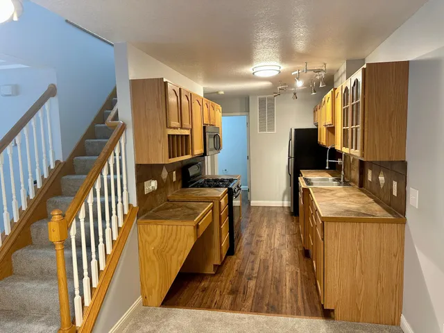 $274,900 | 21213 Morgan Drive North, Forest Lake, MN 55025