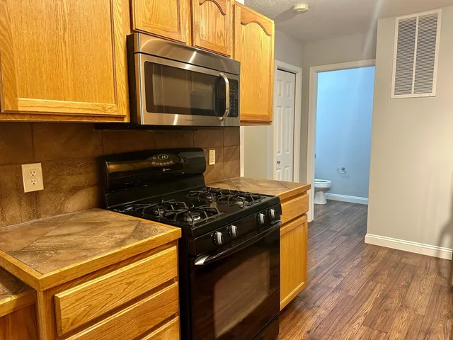 $274,900 | 21213 Morgan Drive North, Forest Lake, MN 55025