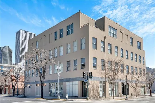 $1,875 | 835 Julia Street, Unit 4, New Orleans, LA 70113