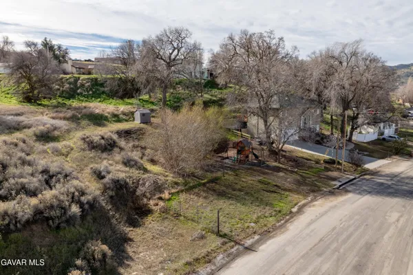 $35,000 | 19928 Brite Valley Road, Tehachapi, CA 93561