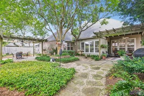 $470,000 | 713 Wordsworth Drive, Baton Rouge, LA 70810