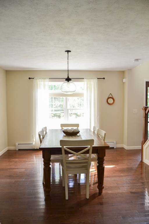 89 Davis Road Westminster, MA 01473 - Photo 9 of 25 a view of a kitchen with a table and chairs