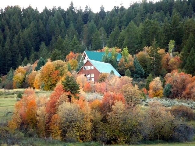 6915 Red Fox Road Lava Hot Springs, ID 83246 - Photo 4 of 36 Gallery Image 4