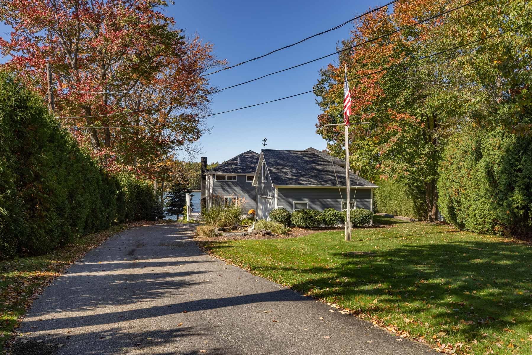 127 Spur Road Dover, NH 03820 - Photo 3 of 40