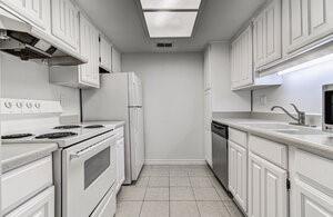 8210 Bent Tree Road, Unit 149 Austin, TX 78759 - Photo 6 of 14