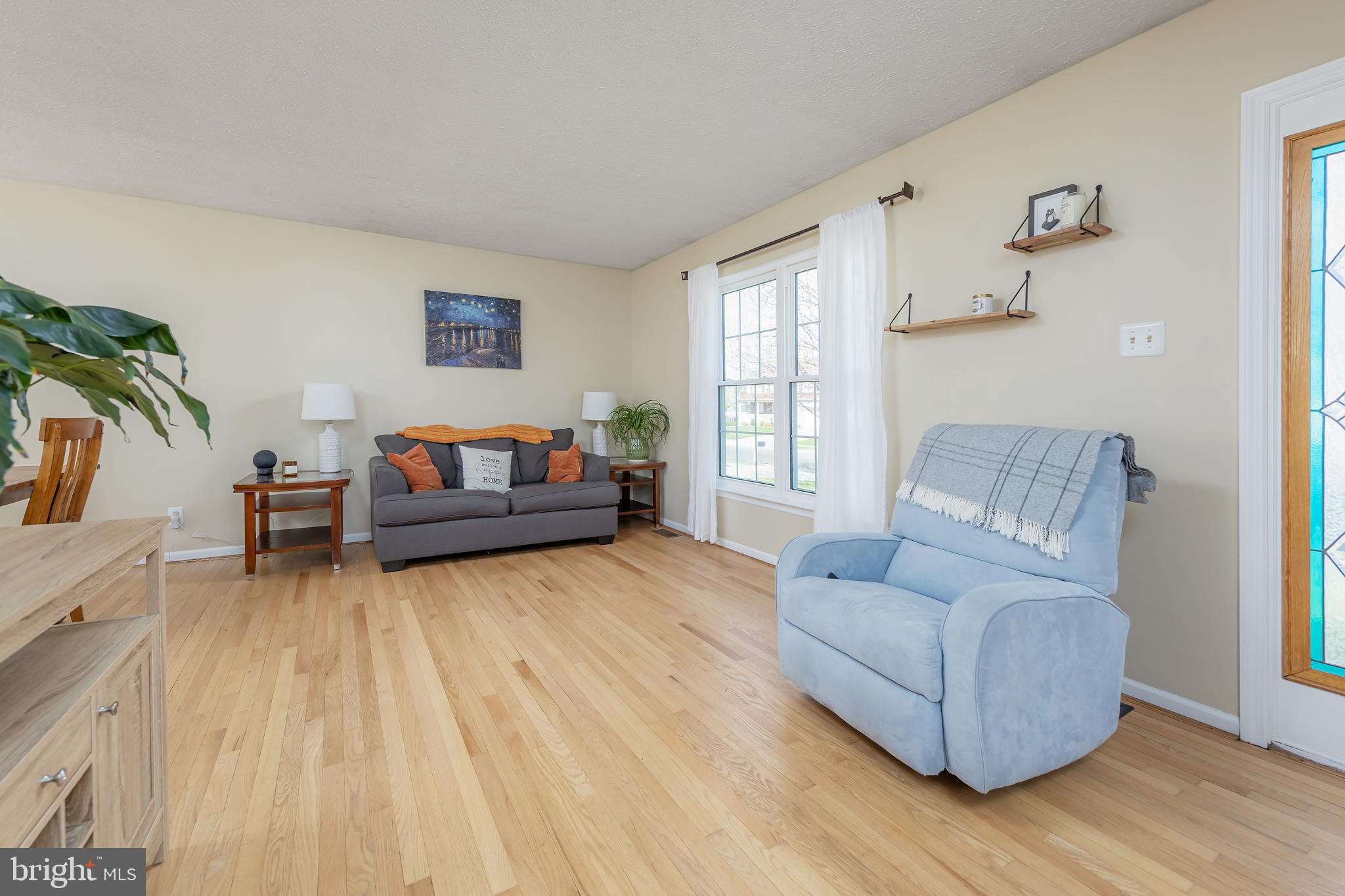 4 Ware Drive Glassboro, NJ 08028 - Photo 11 of 20 a living room with furniture and a wooden floor