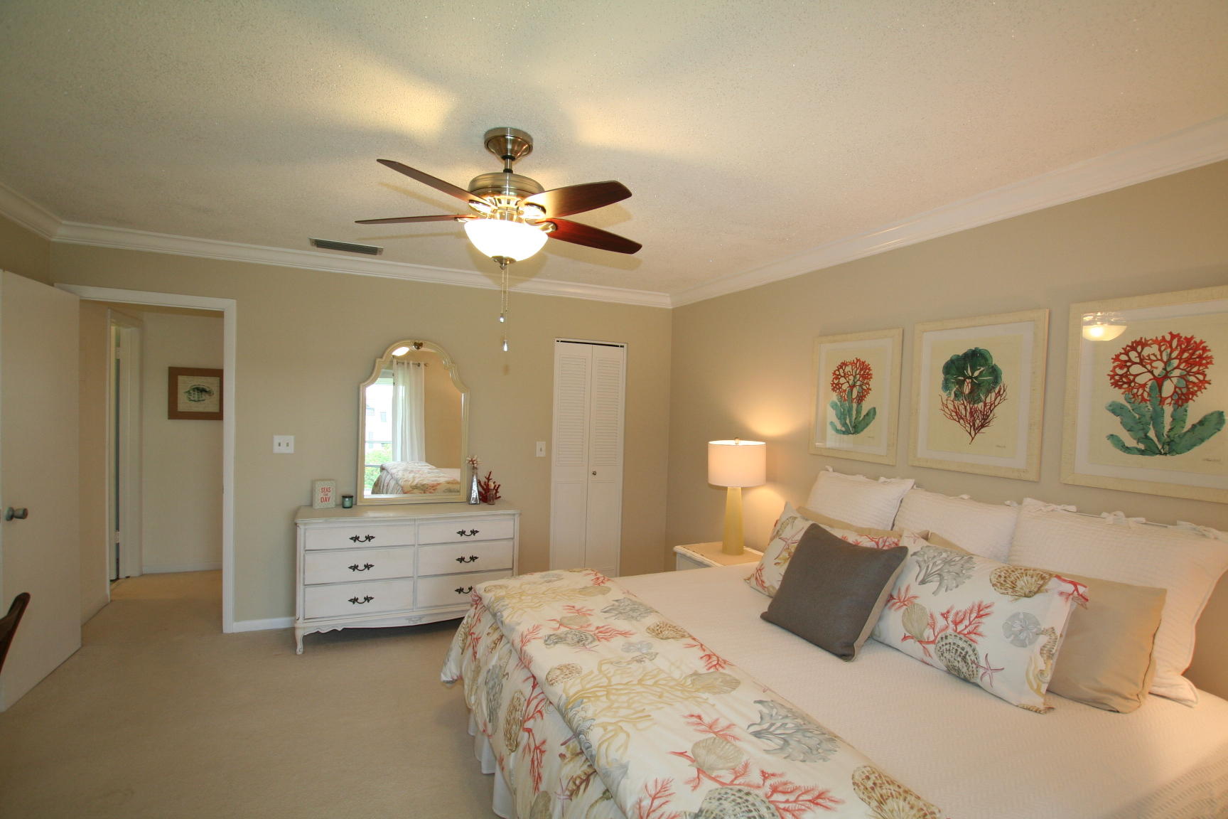 5520 North Ocean Boulevard, Unit 206 Ocean Ridge, FL 33435 - Photo 11 of 28 9-3 rebecca 032