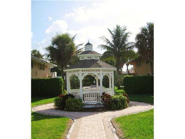 5520 North Ocean Boulevard, Unit 206 Ocean Ridge, FL 33435 - Photo 19 of 28 20130316011319007595000000-o