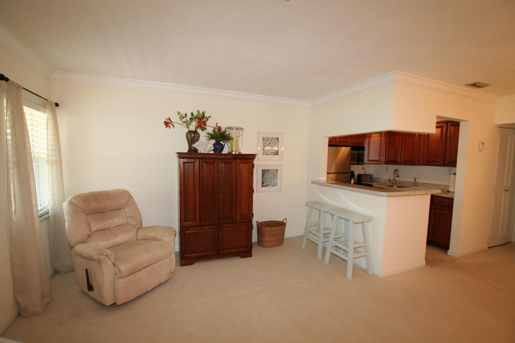 5520 North Ocean Boulevard, Unit 206 Ocean Ridge, FL 33435 - Photo 4 of 28 9-3 rebecca 011