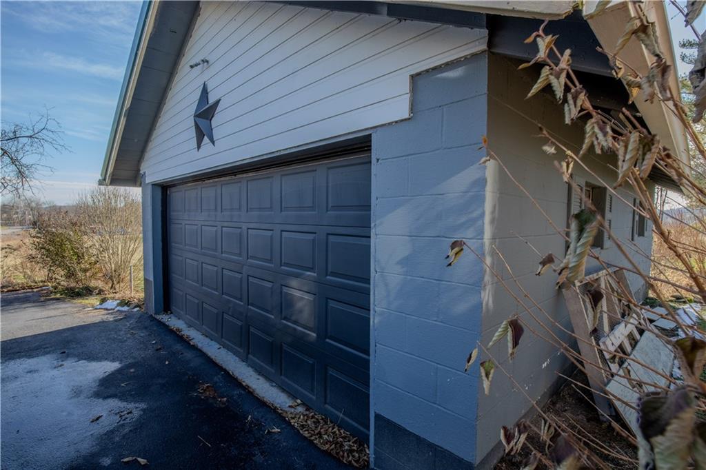 327 North Eighty Eight Road Carmichaels, PA 15320 - Photo 33 of 47