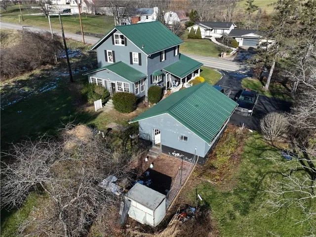 $274,900 | 327 North Eighty Eight Road, Carmichaels, PA 15320