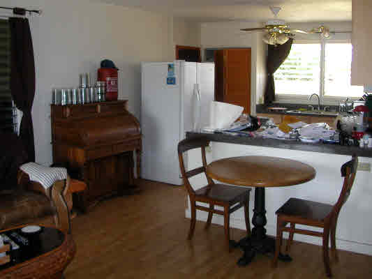 4896 Nunu Road Kapaa, HI 96746 - Photo 6 of 10 a table and chairs in a kitchen