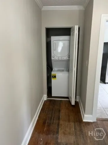 $1,950 | 1502 East 48th Street, Savannah, GA 31404