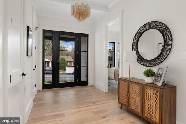 a picture of floor plan