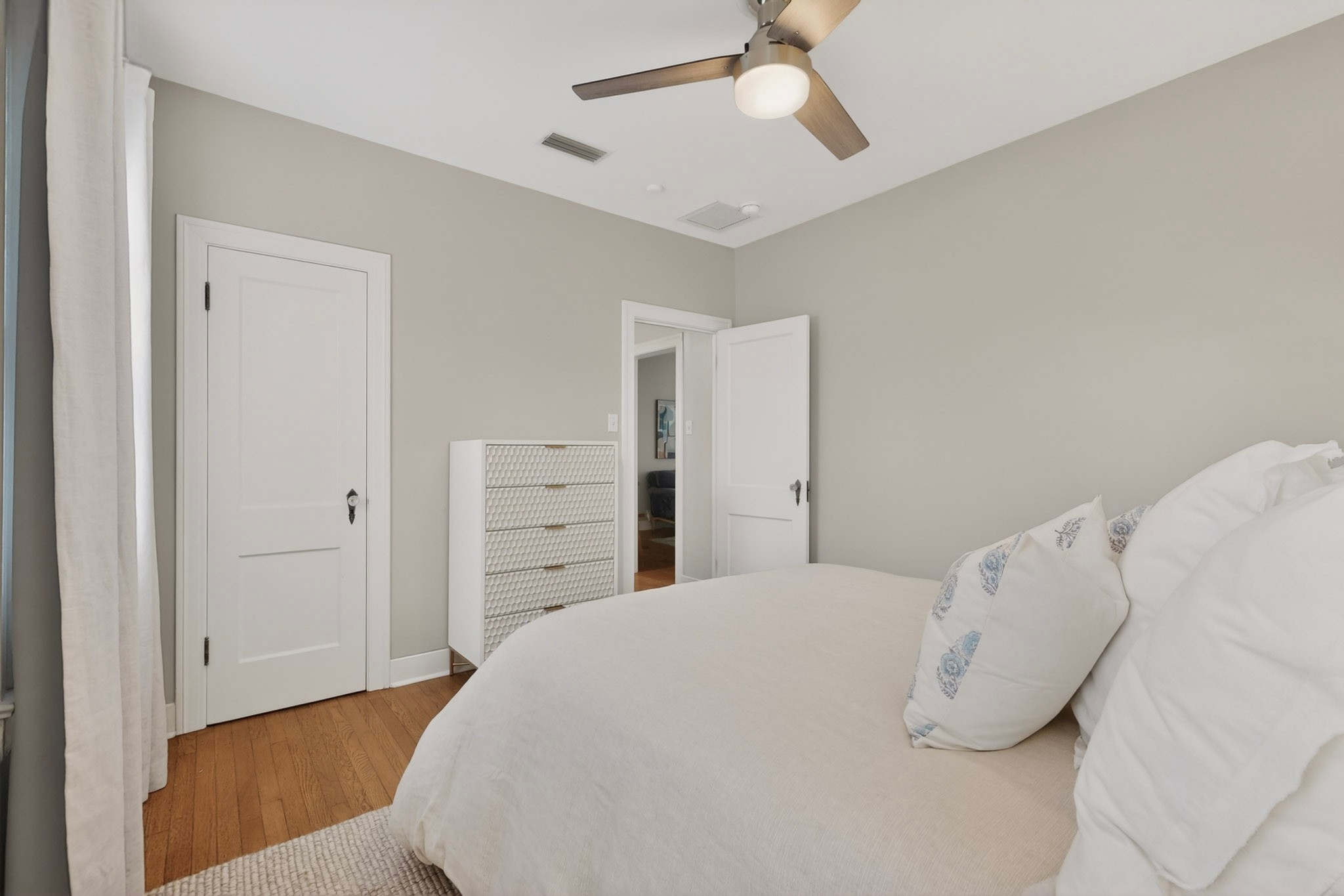 2905 Rio Grande Street Austin, TX 78705 - Photo 20 of 38