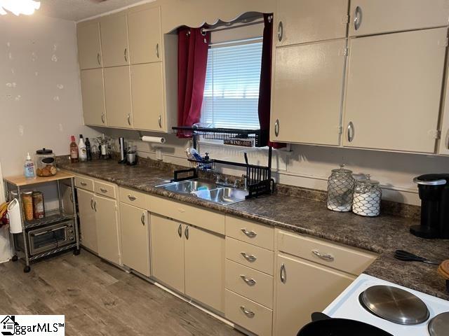 33 East Fairfield Road Greenville, SC 29605 - Photo 6 of 21 Gallery Image 6