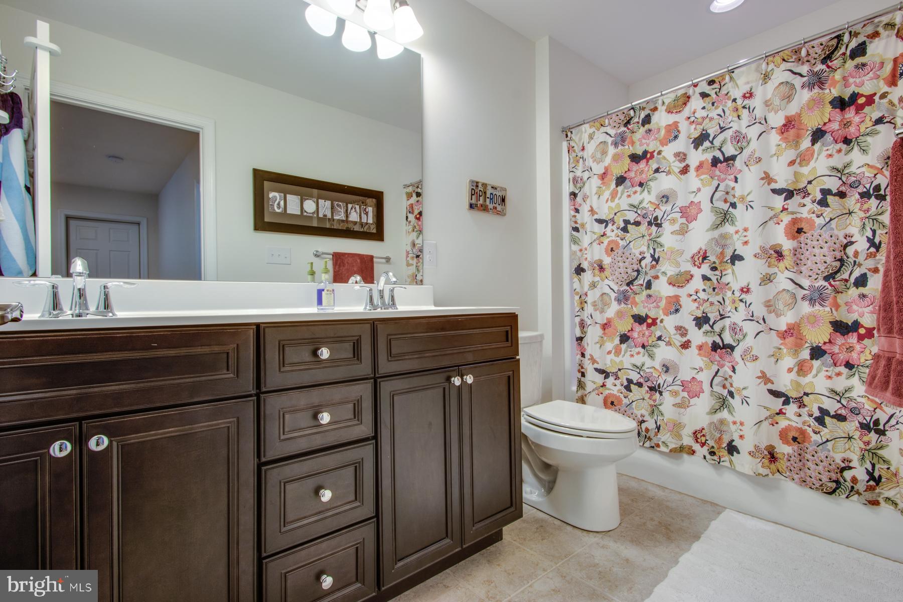 16611 Shoal Road Lewes, DE 19958 - Photo 31 of 60 Hallway full bathroom on level two