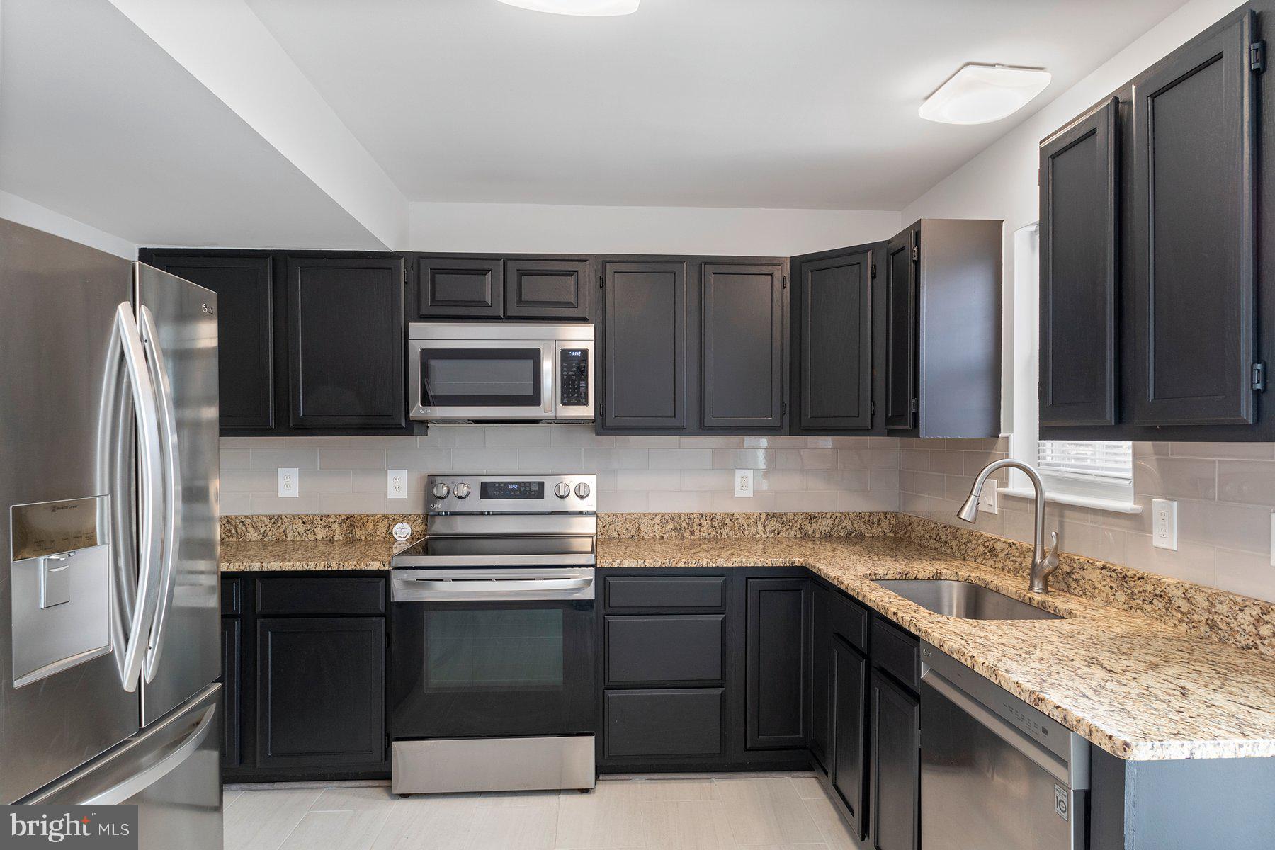1400 Brenwoode Road Annapolis, MD 21409 - Photo 6 of 30 Stainless Steel Appliances