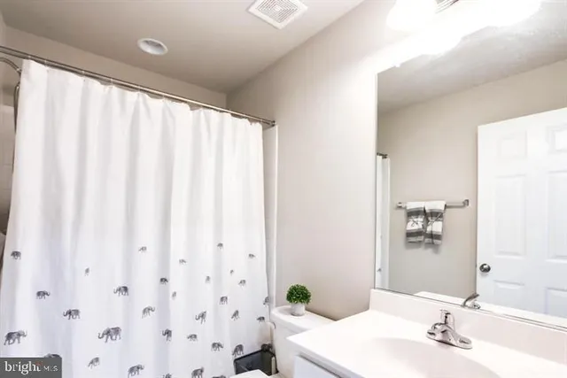 $3,600 | 16233 Coolidge Avenue, Silver Spring, MD 20906