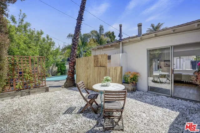 $6,950 | 11465 Cumpston Street, North Hollywood, CA 91601