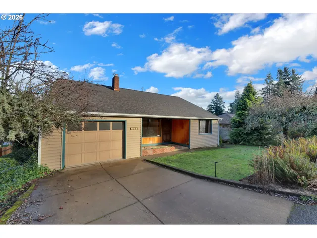 $645,000 | 605 Fulvue Drive, Eugene, OR 97405