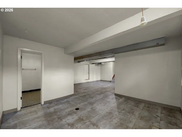 $645,000 | 605 Fulvue Drive, Eugene, OR 97405