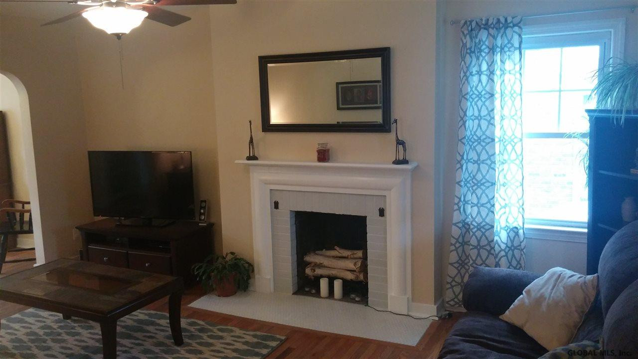 21 Clarendon Road Albany, NY 12203 - Photo 3 of 24 Photo 3