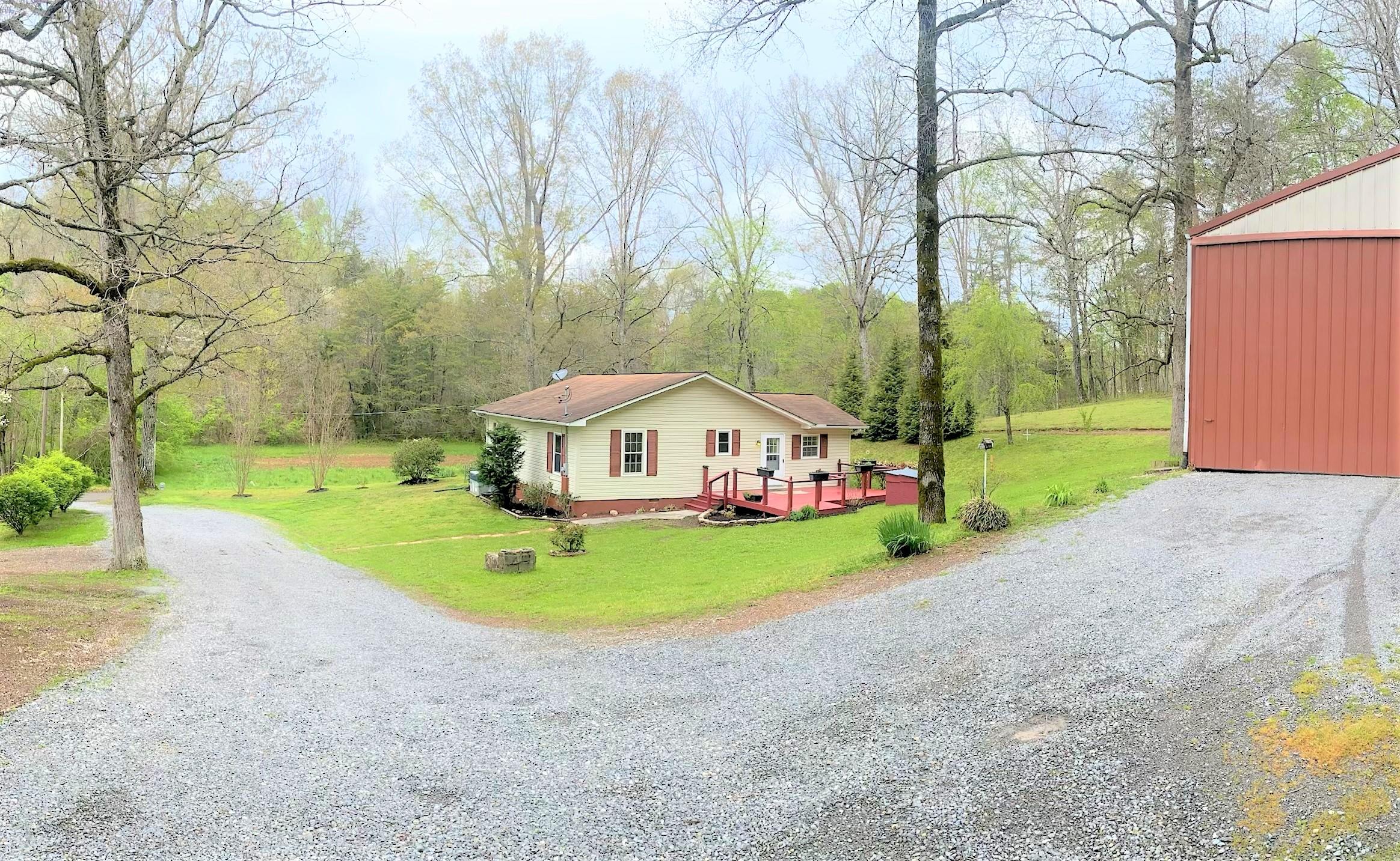 344 Archer Road Luttrell, TN 37779 - Photo 4 of 28 IMG_3090 (2)