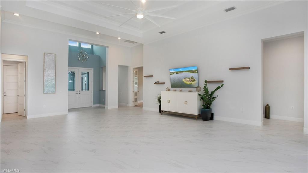 5060 Martinique Drive Naples, FL 34113 - Photo 10 of 38