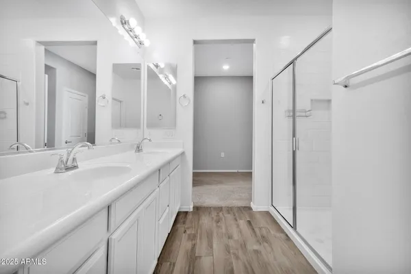 $474,900 | 1959 East Hampton Lane, Unit 102, Gilbert, AZ 85295