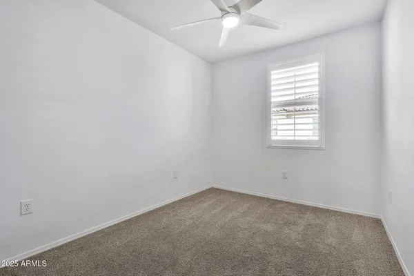 $474,900 | 1959 East Hampton Lane, Unit 102, Gilbert, AZ 85295
