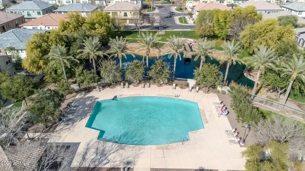 $474,900 | 1959 East Hampton Lane, Unit 102, Gilbert, AZ 85295