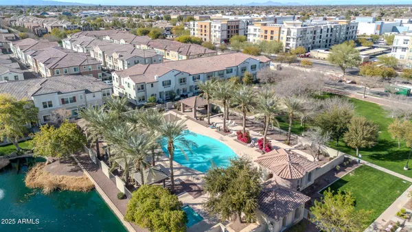 $474,900 | 1959 East Hampton Lane, Unit 102, Gilbert, AZ 85295