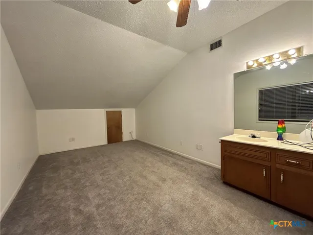 $2,600 | 205 Magdalena Drive, Victoria, TX 77904