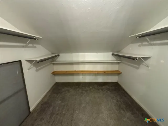 $2,600 | 205 Magdalena Drive, Victoria, TX 77904