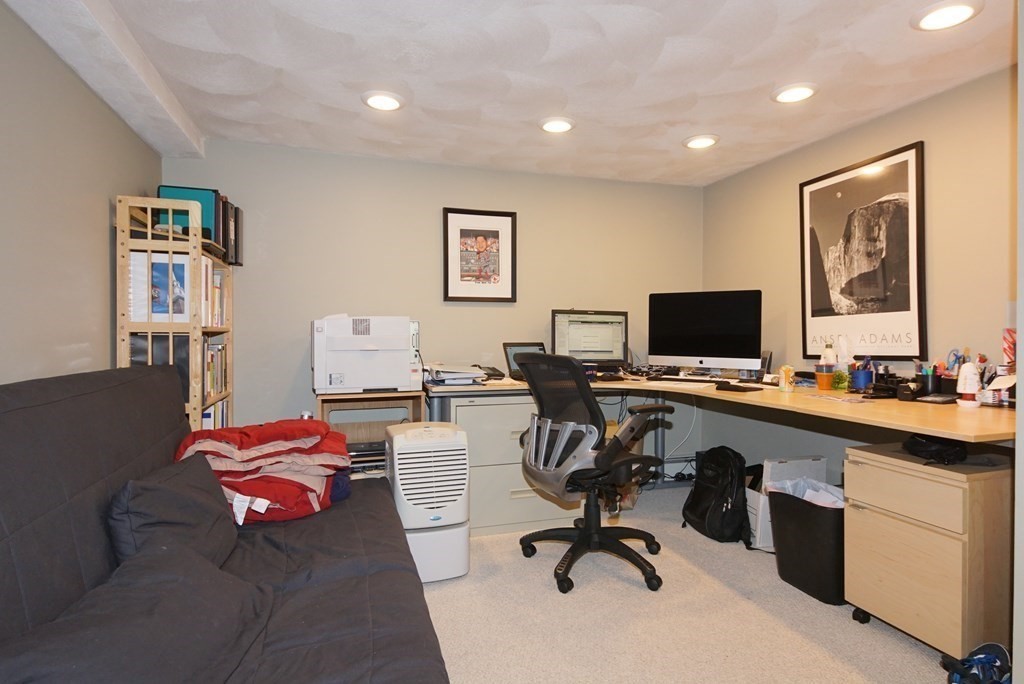 39 Locust Street Burlington, MA 01803 - Photo 8 of 27 a workspace with a workspace