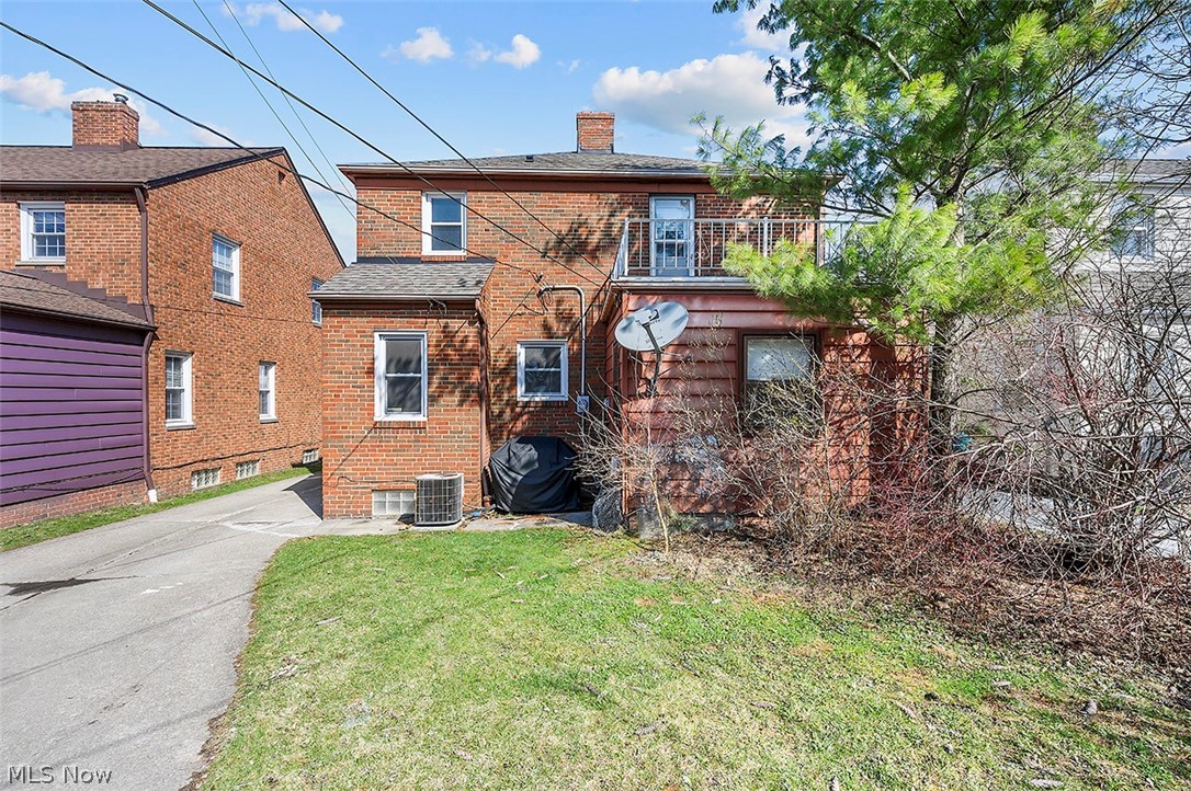 4466 Baintree Road University Heights, OH 44118 - Photo 33 of 33