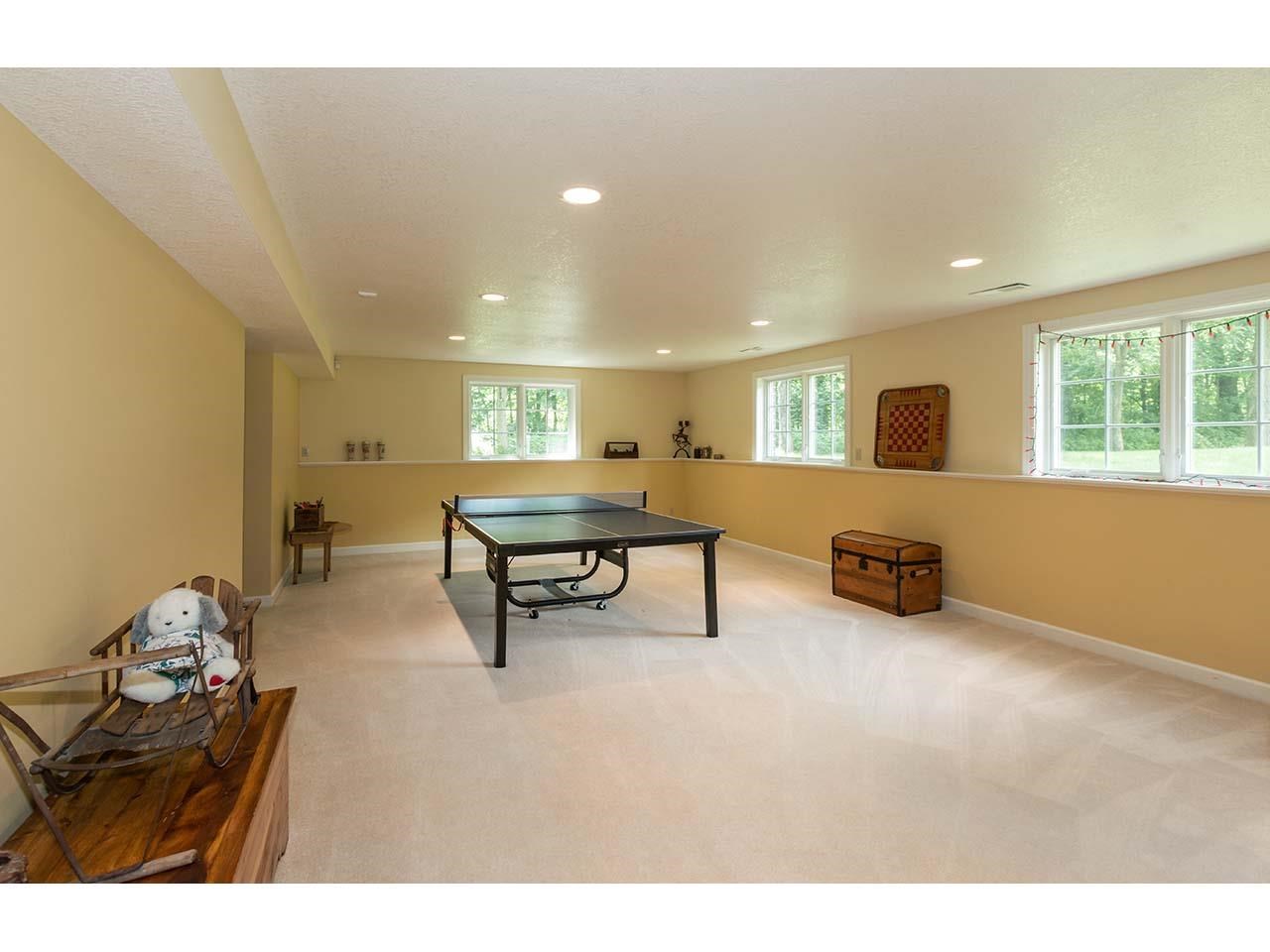 6280 Sentinel Road Rockford, IL 61107 - Photo 12 of 25 Gallery Image 12
