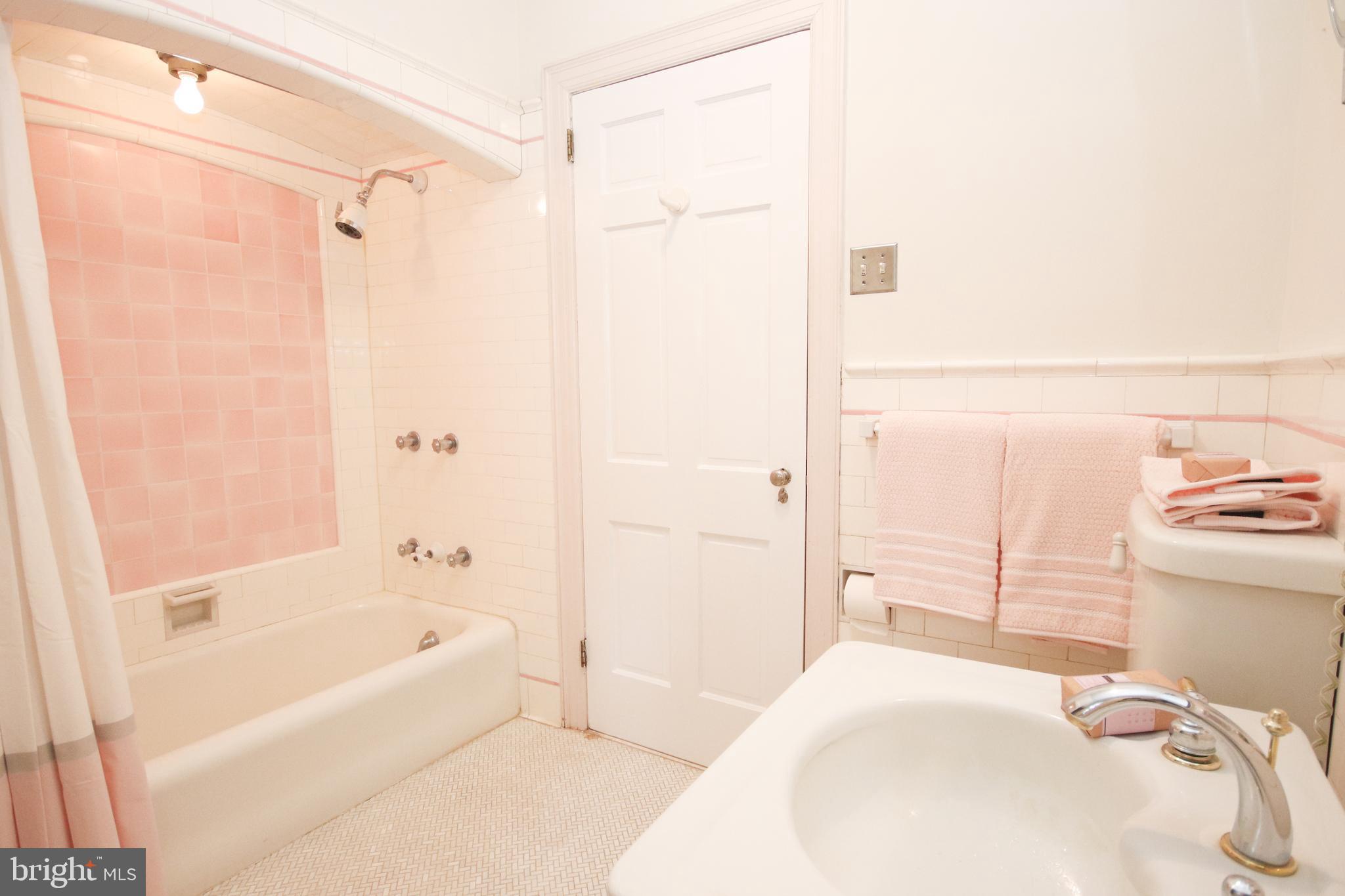 765 Wooded Road Jenkintown, PA 19046 - Photo 31 of 44 Hall Bathroom