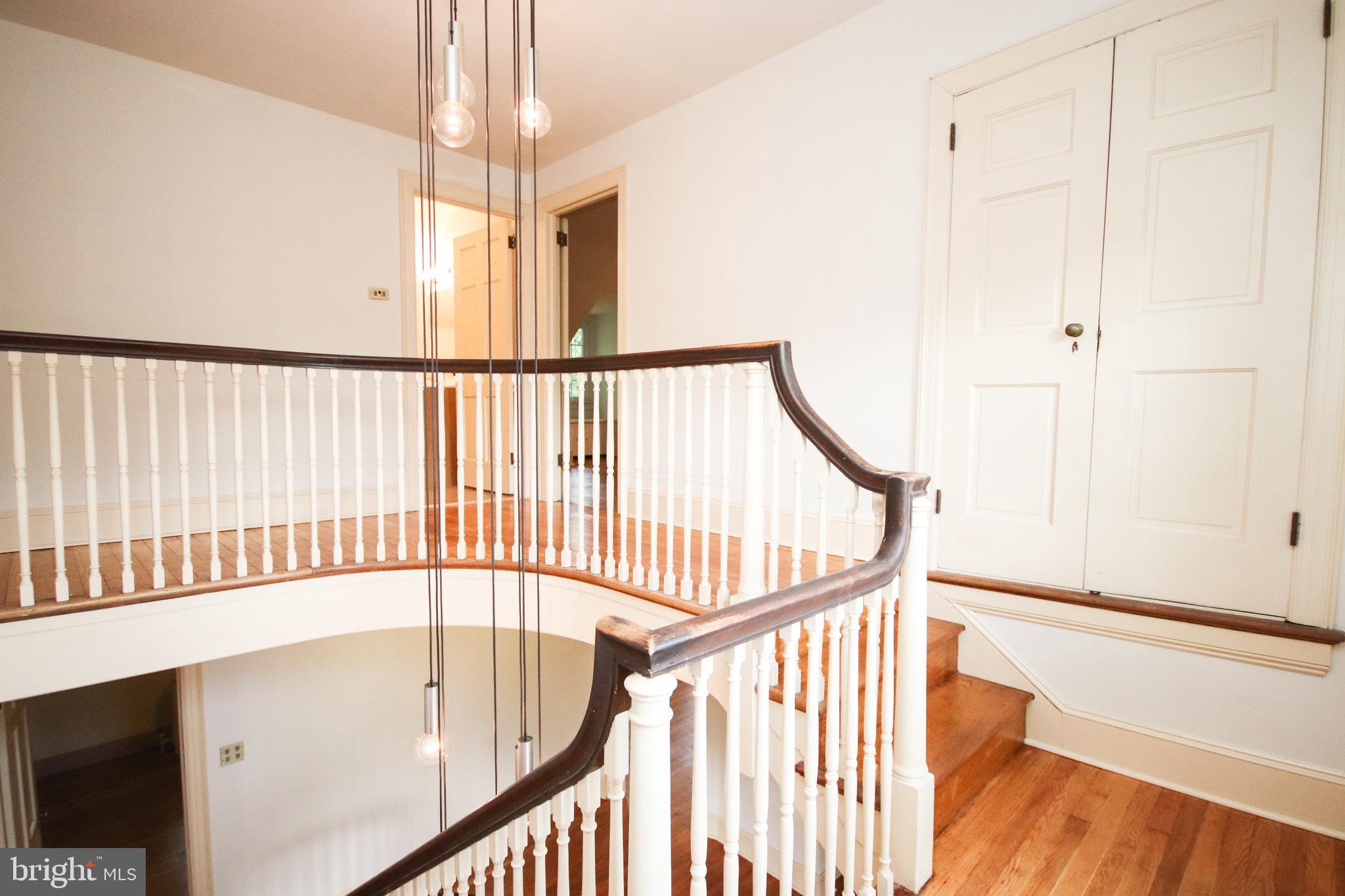 765 Wooded Road Jenkintown, PA 19046 - Photo 36 of 44 3rd Floor Foyer