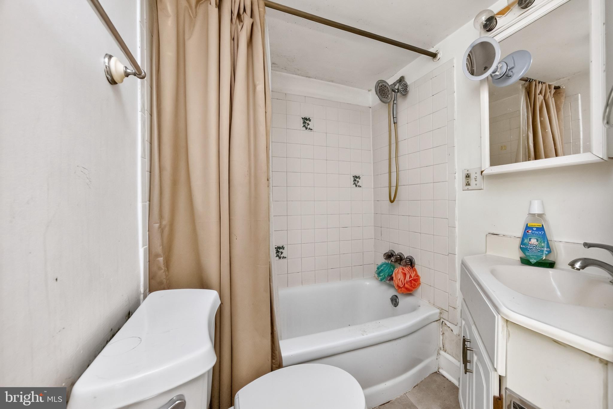 470 Rosehill Road West Grove, PA 19390 - Photo 36 of 58 Second dwelling full bath