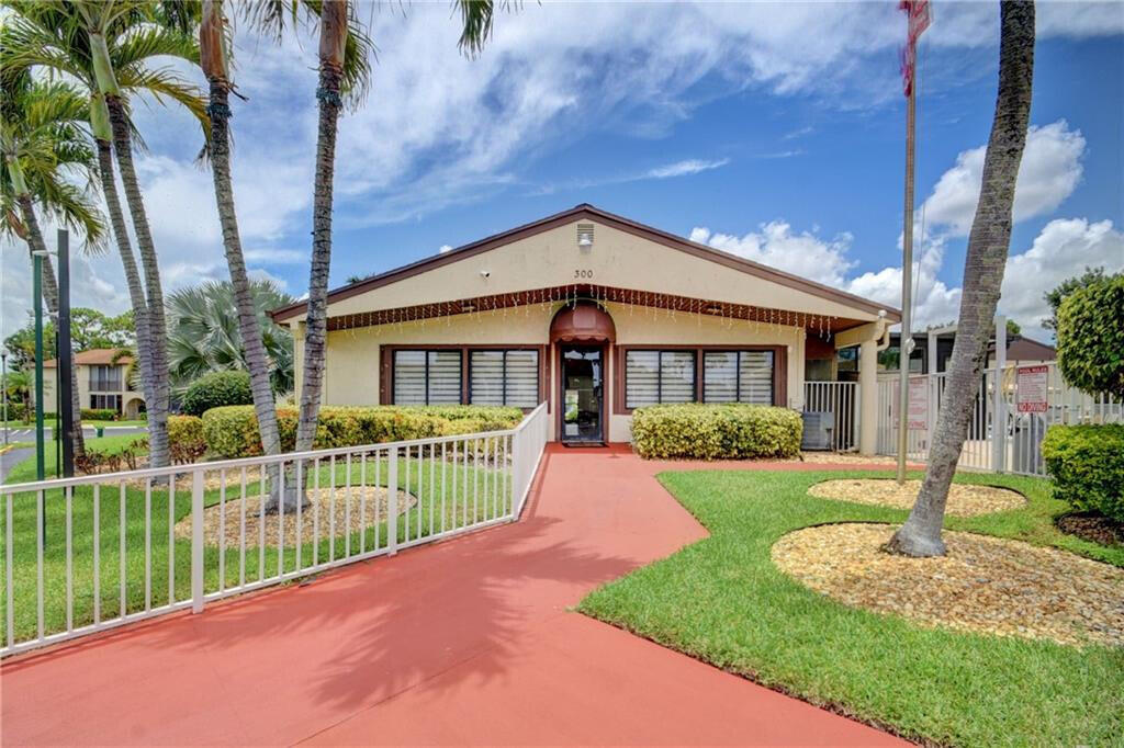 331 Knotty Pine Circle, Unit C1 Greenacres, FL 33463 - Photo 37 of 40 RX-11094958