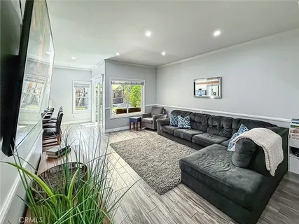 $717,717 | 4839 Elderberry Avenue, Moorpark, CA 93021