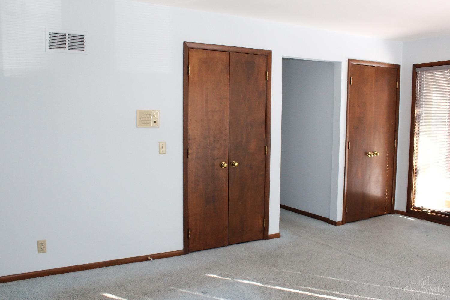 5870 Ropes Drive Cincinnati, OH 45244 - Photo 23 of 37 Gallery Image 23