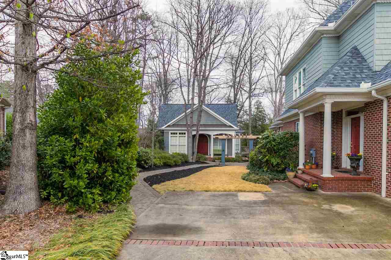 9 Somerleaf Way Simpsonville, SC 29681 - Photo 3 of 31 Gallery Image 3