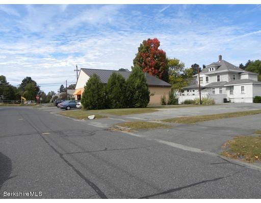 335 Federal Street Greenfield, MA 01301 - Photo 28 of 30 a view of city with tall buildings