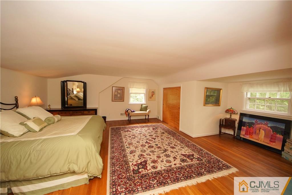 141 Red Hill Road East Princeton, NJ 08540 - Photo 12 of 25 Gallery Image 12