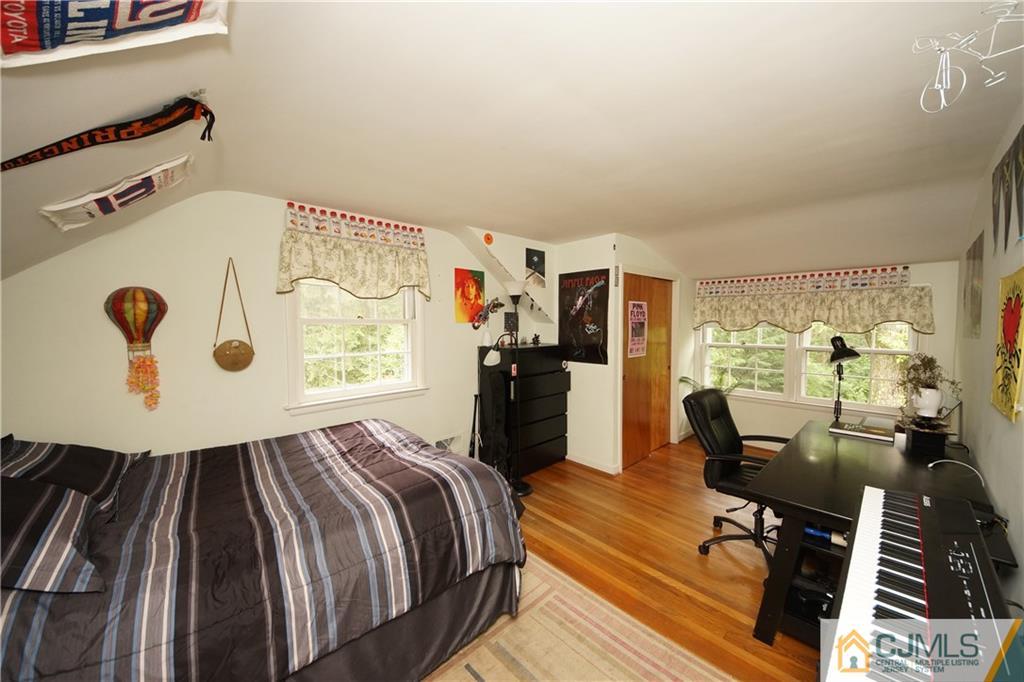 141 Red Hill Road East Princeton, NJ 08540 - Photo 16 of 25 Gallery Image 16