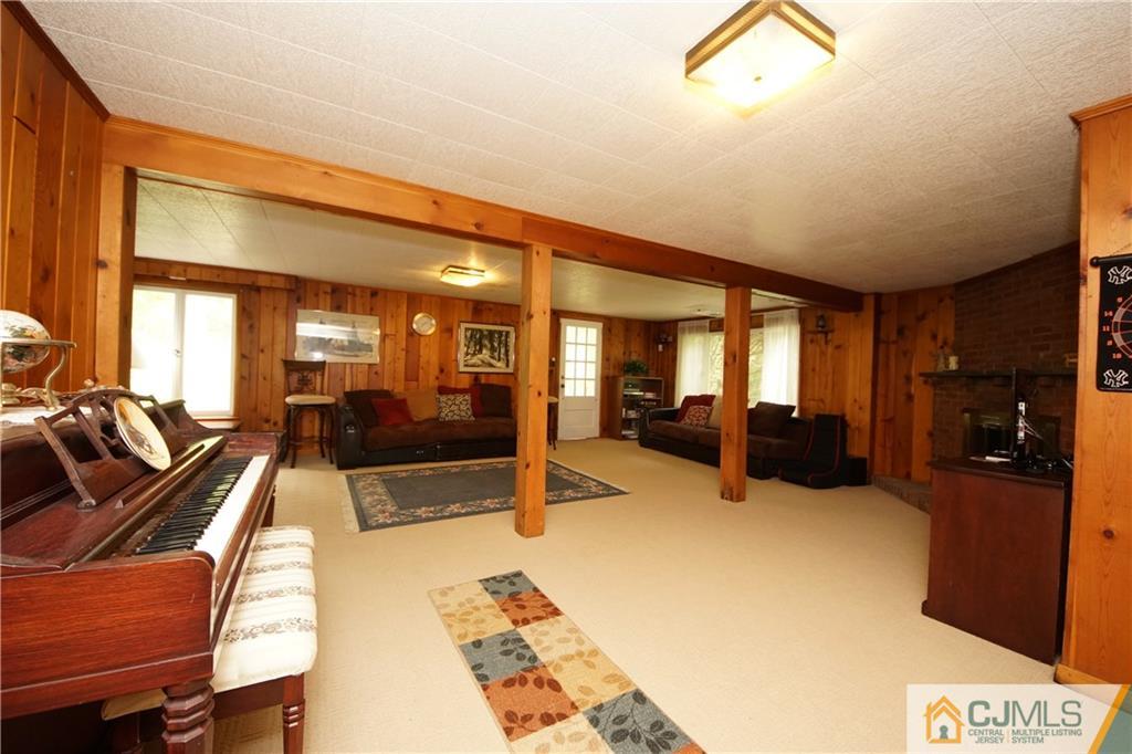 141 Red Hill Road East Princeton, NJ 08540 - Photo 17 of 25 Gallery Image 17